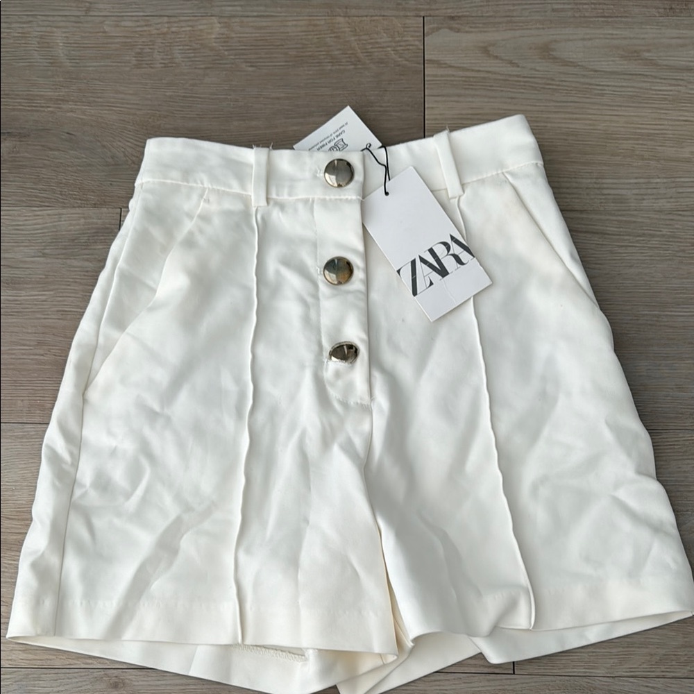 Zara Women's White Shorts